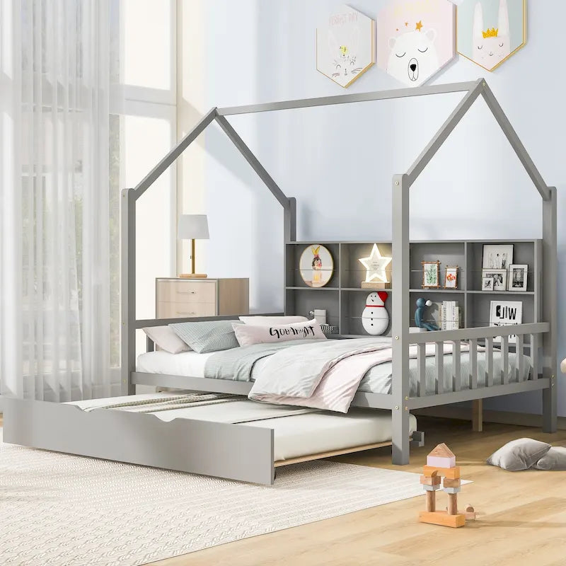 Holzbett in voller Größe im Hausstil mit Ausziehbett