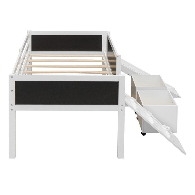 Niedriges Hochbett mit Rutsche, Twin-Hochbett mit Aufbewahrungsboxen, Holzrahmen für niedriges Twin-Hochbett mit Kletterleiter und Kreidetafel